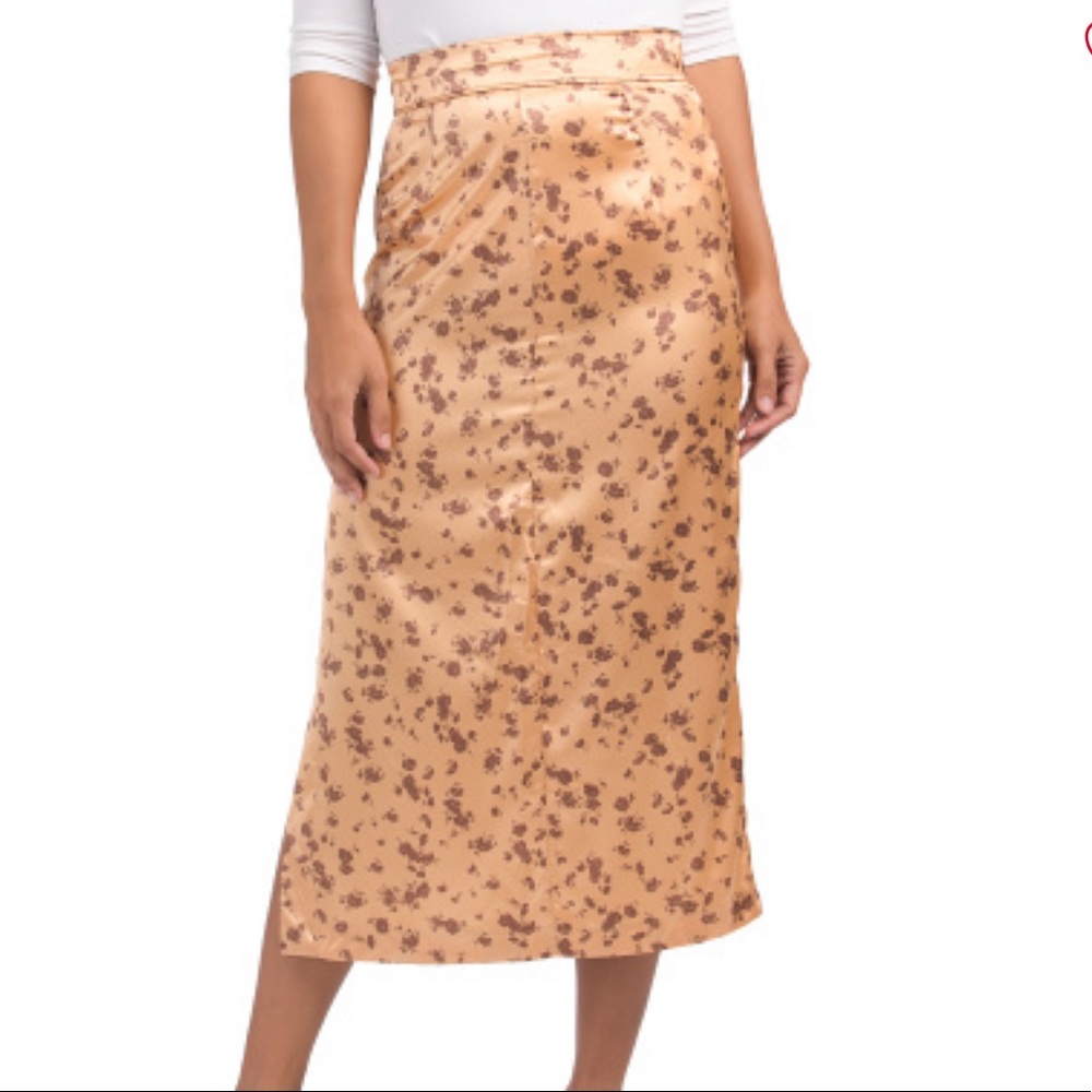 🔥 Zara, skirt